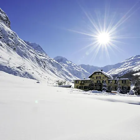 Szálloda Fex Sils Maria