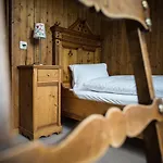 Fex Hotel 3*
