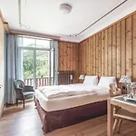 Hotel Fex 3*
